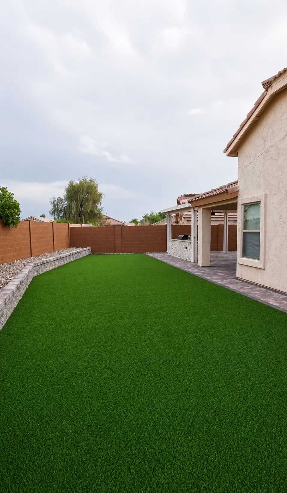 Retaining Walls & Planters
